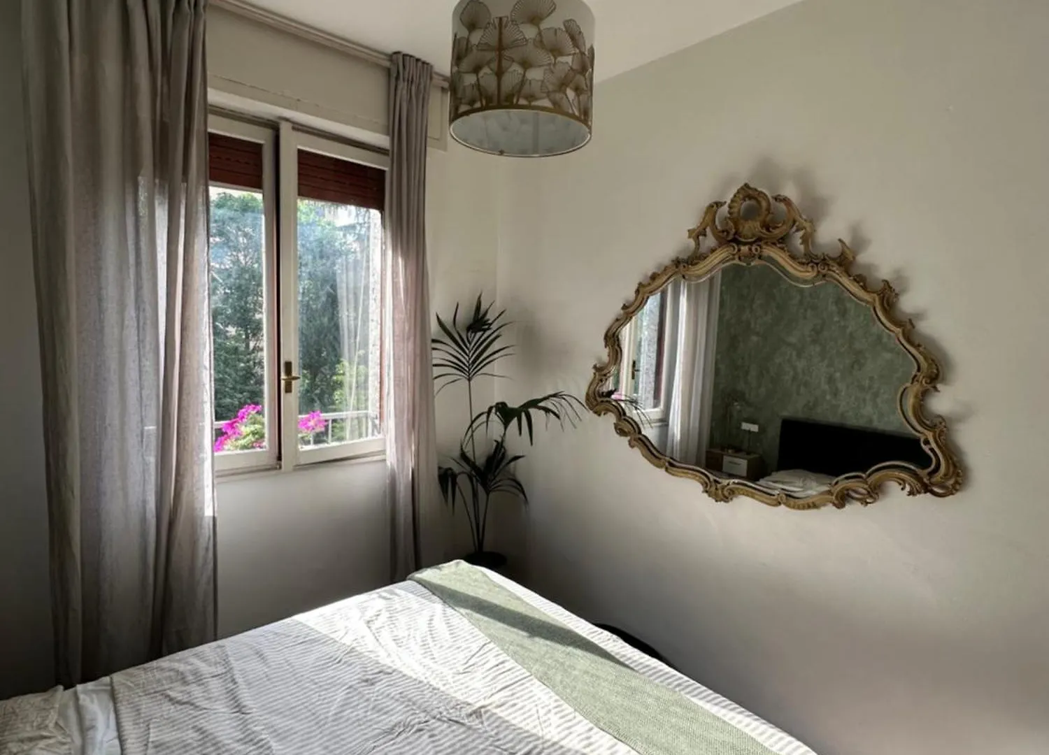 Pensión Hotel Kittens House Milán Italia